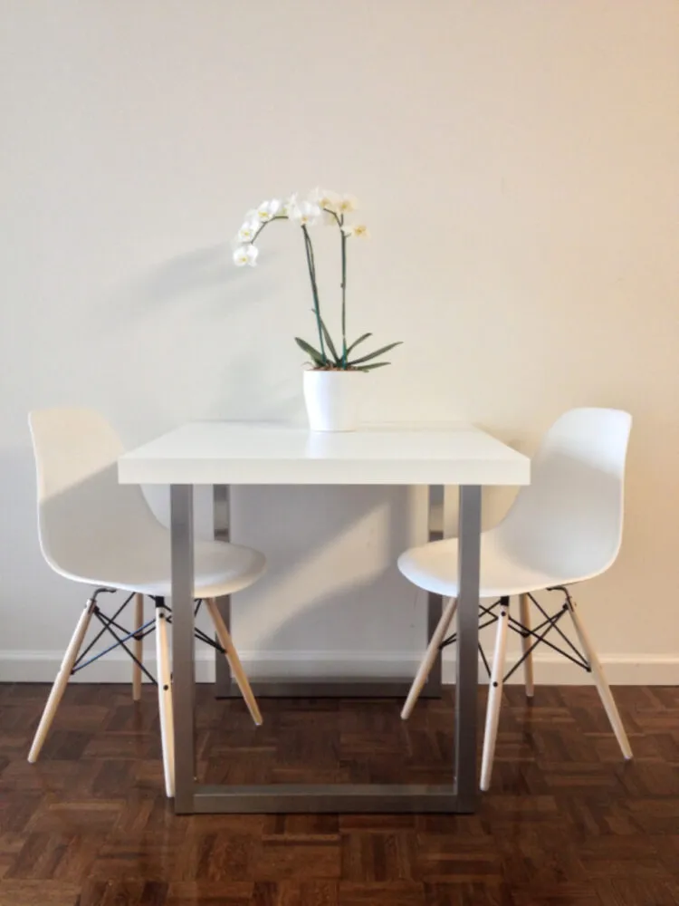Dining nook